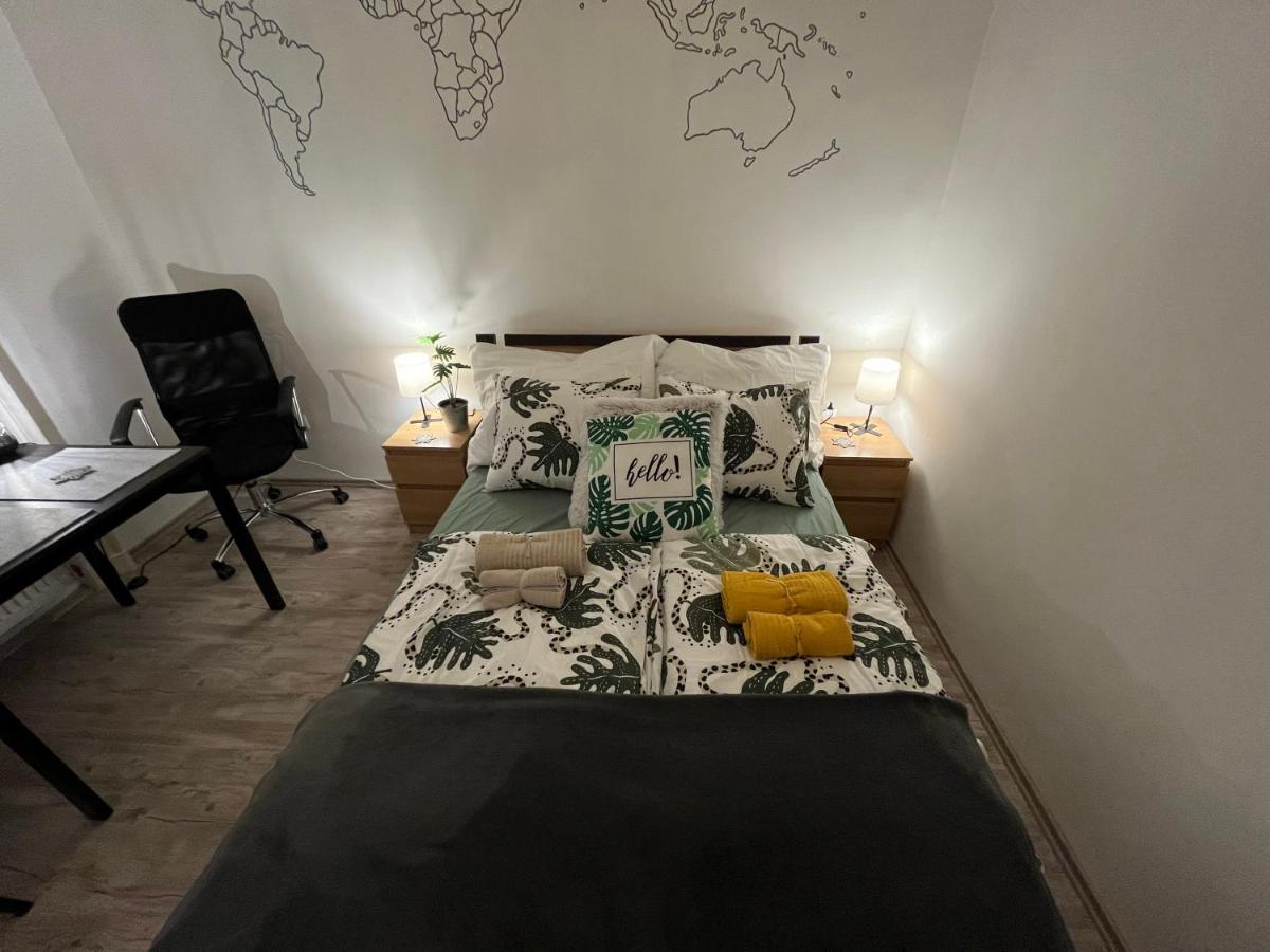 Garibaldik Apartman Leilighet Budapest Eksteriør bilde